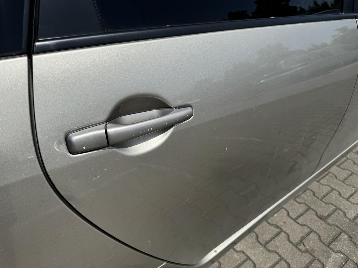 Mitsubishi Grandis original T&uuml;r hinten rechts S74A Beige Metallic Rohbau Bj.2007